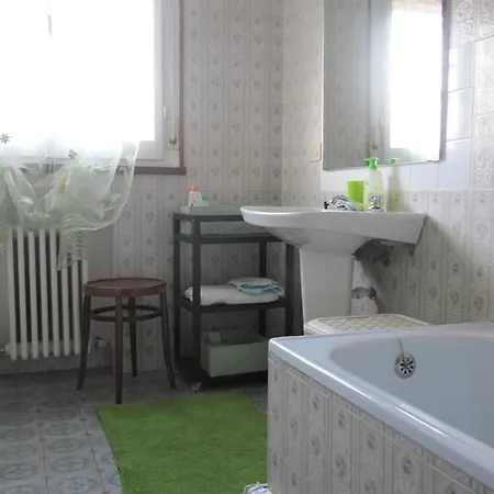 La Casa Della Nonna Apartment *
